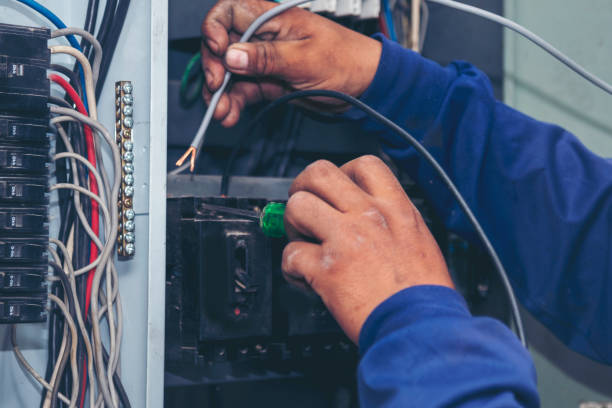 Best Circuit Breaker Repair  in St Johns, AZ