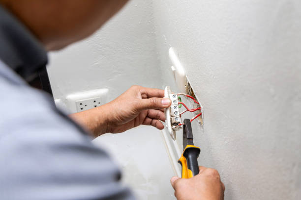 Professional Electrician in St Johns, AZ